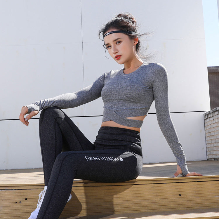Long-sleeved quick-drying fitness clothes