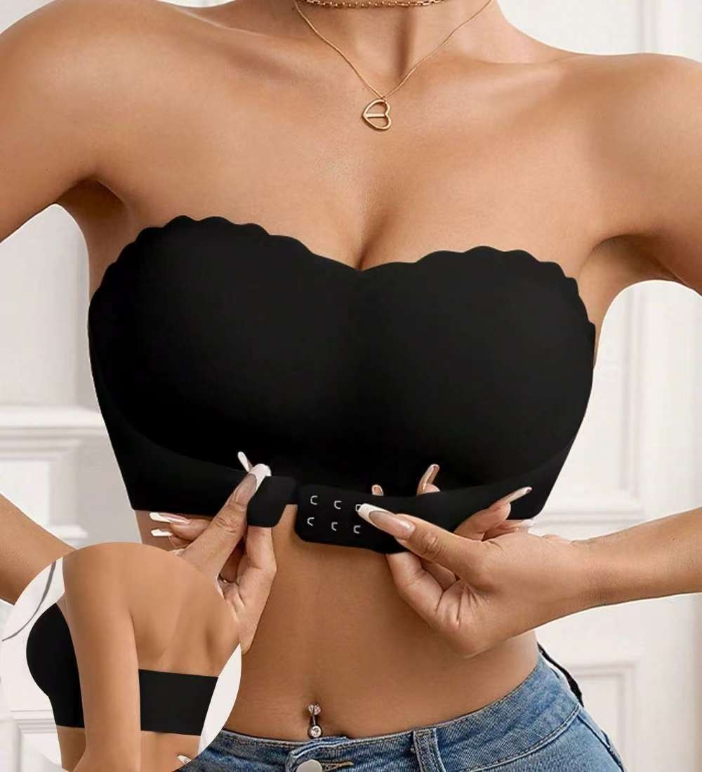 Oblique Shoulder Hollow-out Lace Band Chest Pad Naked Women Sense Seamless Bras